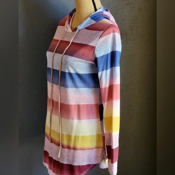 Bombom large striped lightweight hooded pullover - Picture 2 of 5